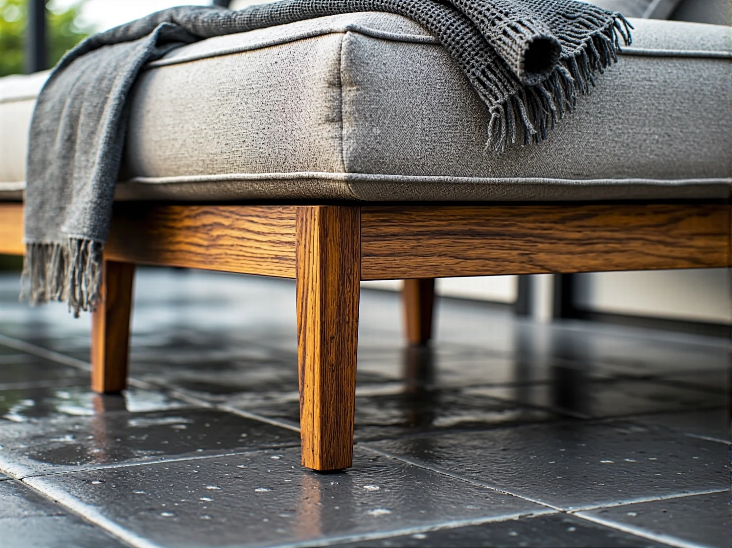 Trwały zestaw wypoczynkowy na taras odporny na zmienne warunki atmosferyczne